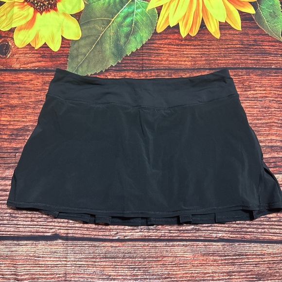 Lululemon Run Pace Setter Skirt - Picture 1 of 10